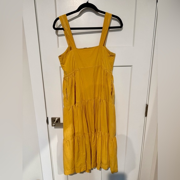 Madewell Yellow tiered midi dress with straps and button-up front size 8P - Picture 4 of 5